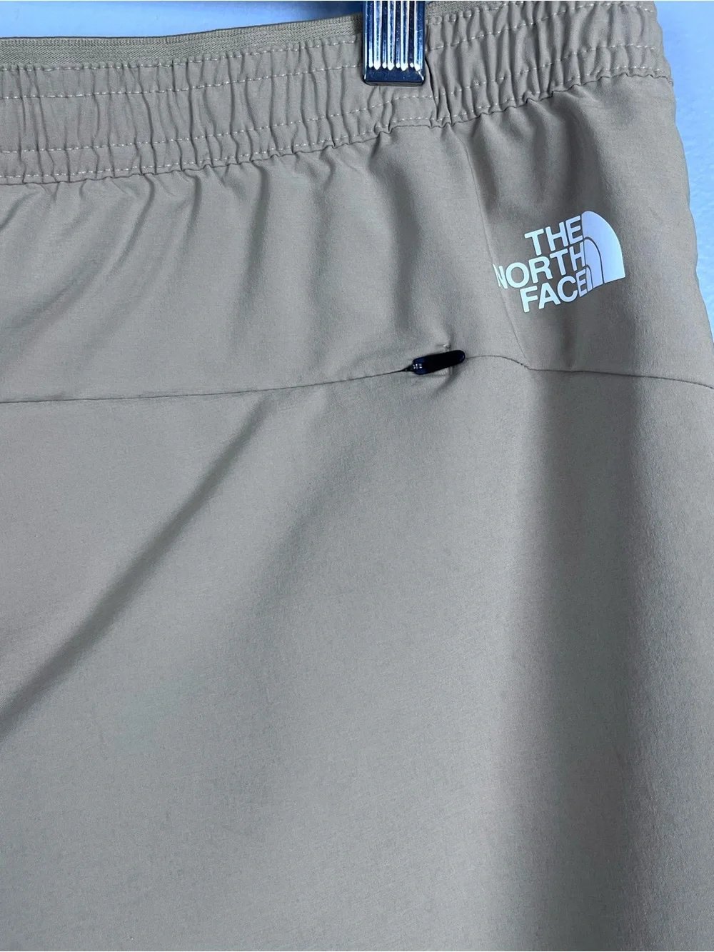 The North Face Men's Wander 2.0 Hybrid Shorts Size L Activewear, Outdoor, Hiking
